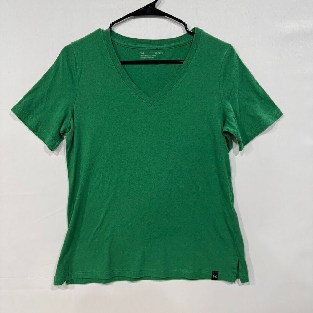 Under Armour Women's Medium Green Loose Fit V-Neck‎ T-Shirt